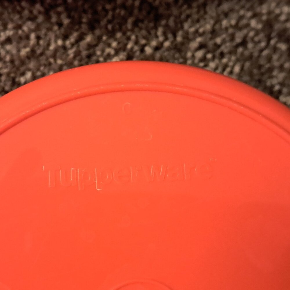Disney Mickey Mouse Tupperware 2 500ml 6 inch diameter bowls with lids 6403B-4&5 - Picture 4 of 9